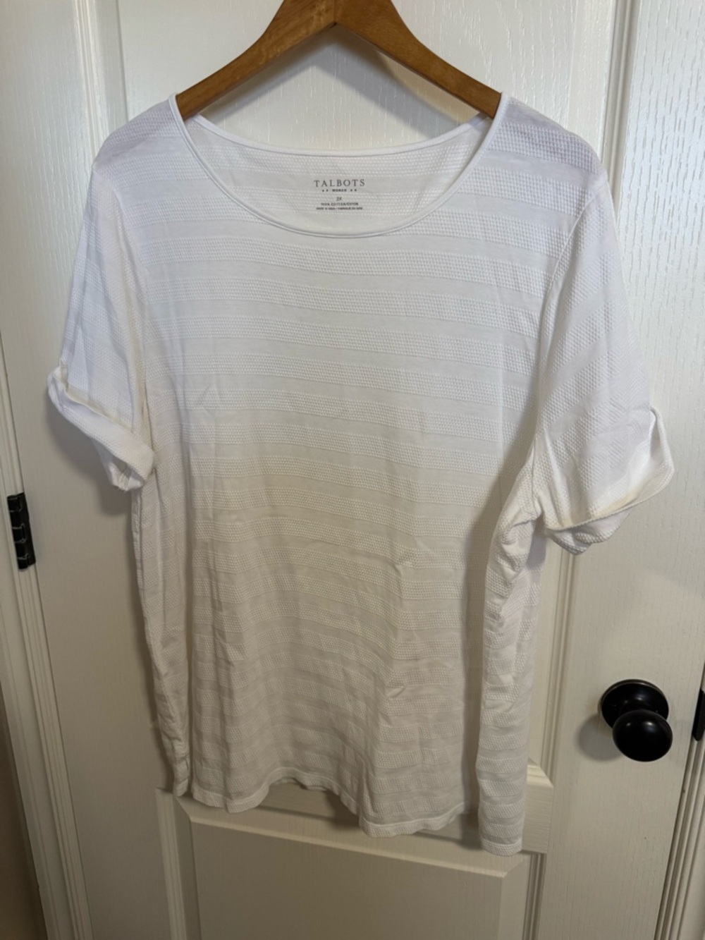Talbots Women’s Lightweight White Short-Sleeve Top